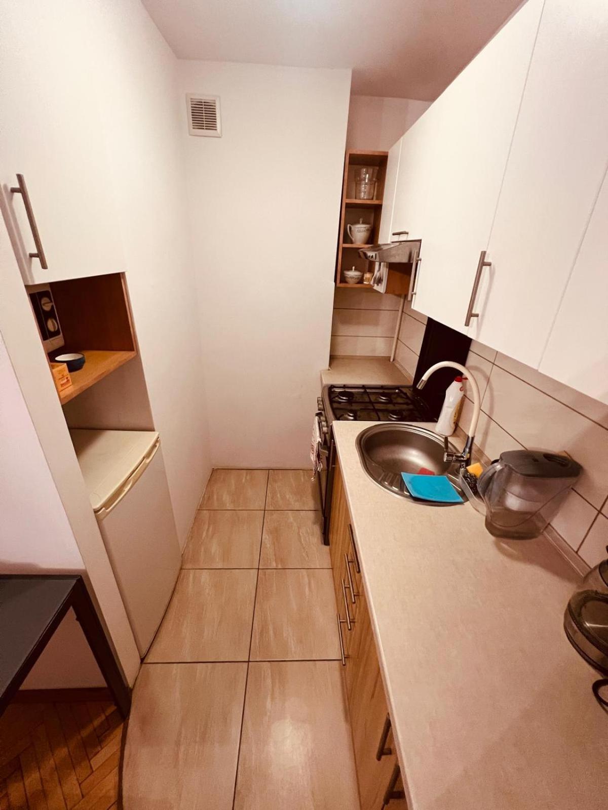 Entire Studio In Centrum Apartment Warsawa Bagian luar foto