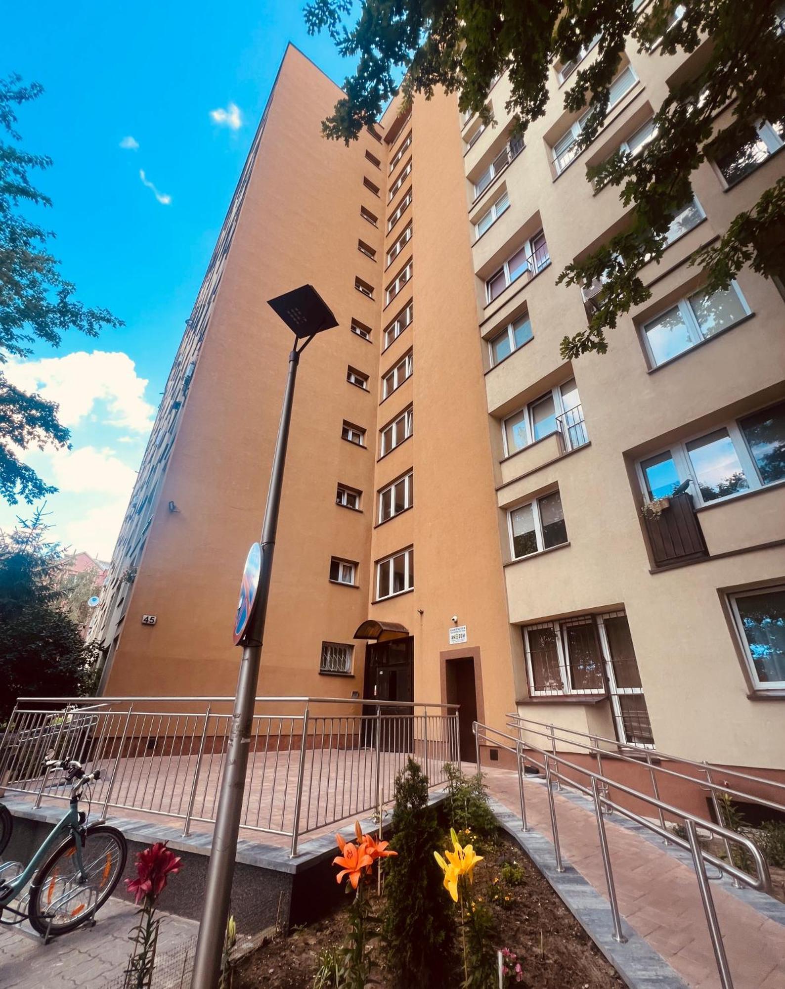 Entire Studio In Centrum Apartment Warsawa Bagian luar foto