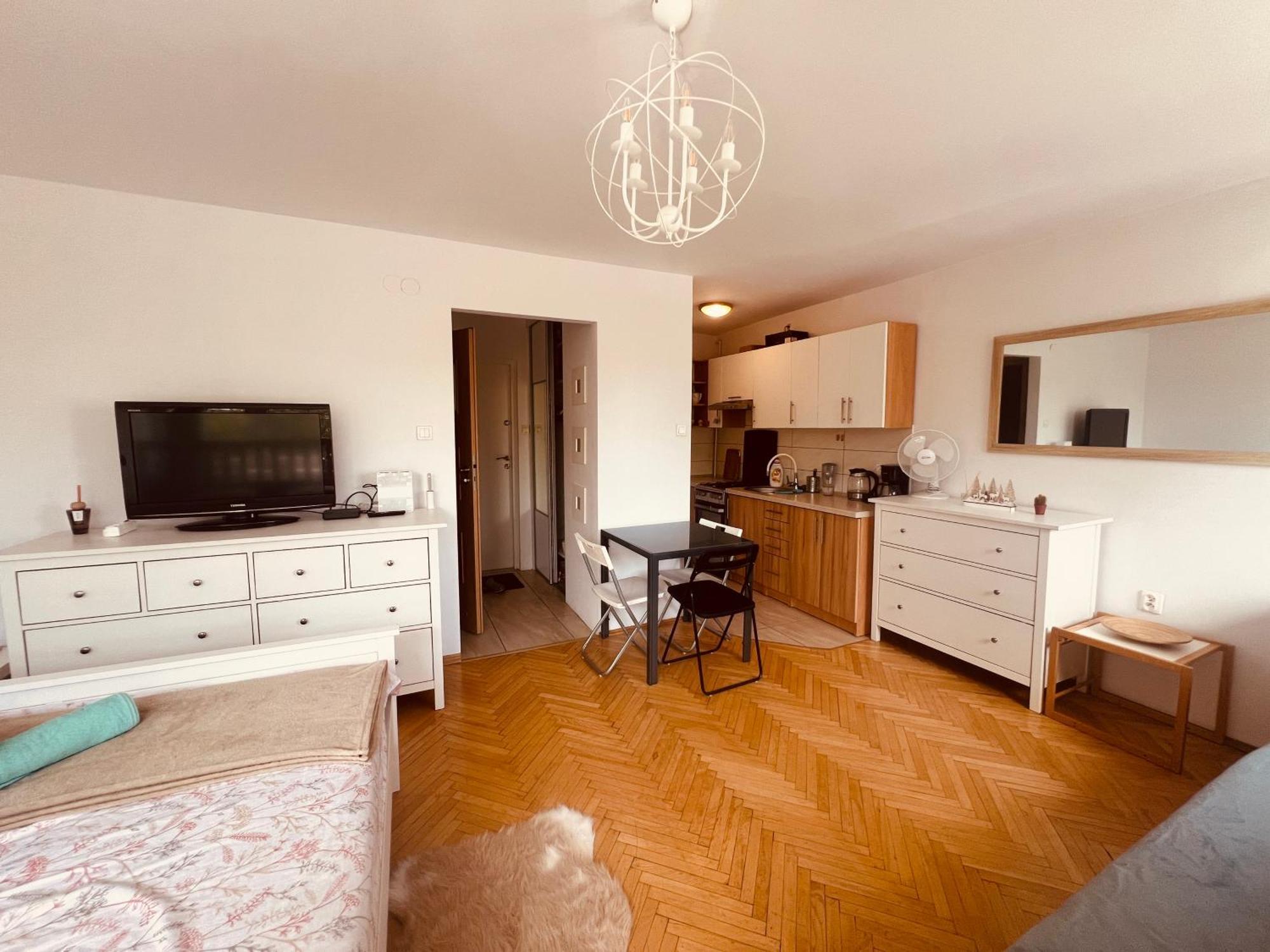 Entire Studio In Centrum Apartment Warsawa Bagian luar foto